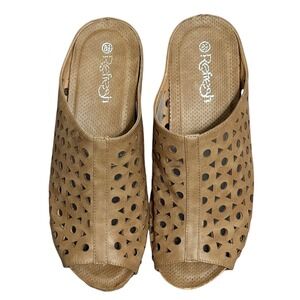 Refresh Womens Tan Laser Cut Geometric Platform Slide Sandals Studded Size 8.5